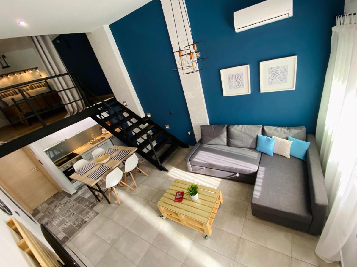 48 Downtown Lofts Daire Néa Péramos Dış mekan fotoğraf
