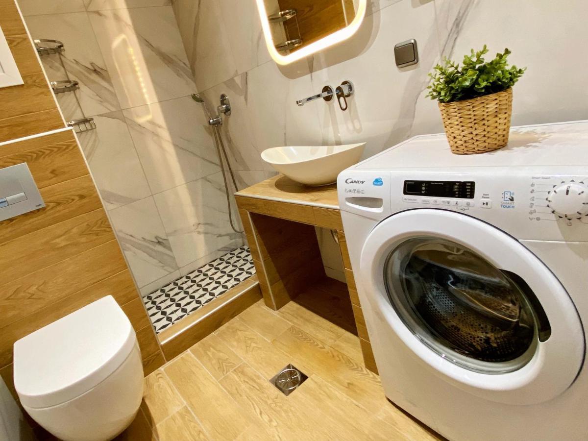 48 Downtown Lofts Daire Néa Péramos Dış mekan fotoğraf