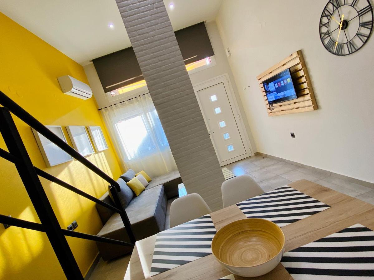 48 Downtown Lofts Daire Néa Péramos Dış mekan fotoğraf