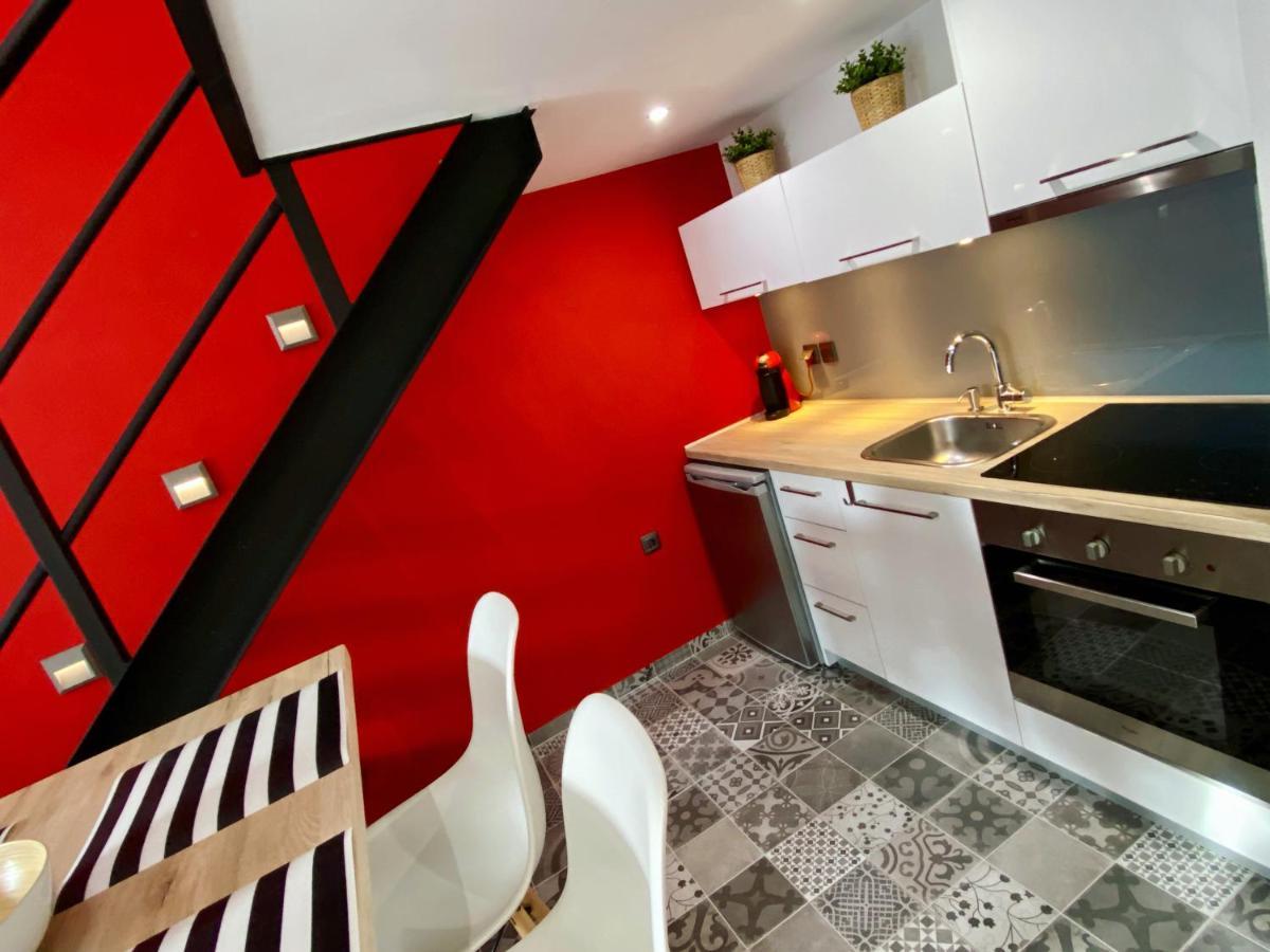 48 Downtown Lofts Daire Néa Péramos Dış mekan fotoğraf