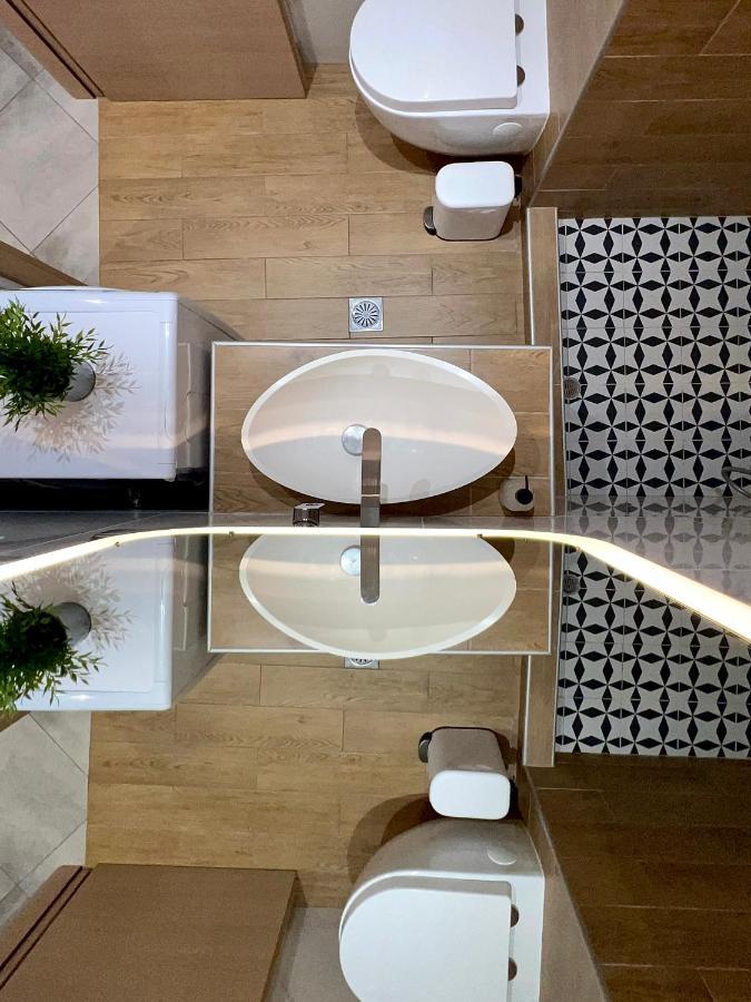 48 Downtown Lofts Daire Néa Péramos Dış mekan fotoğraf