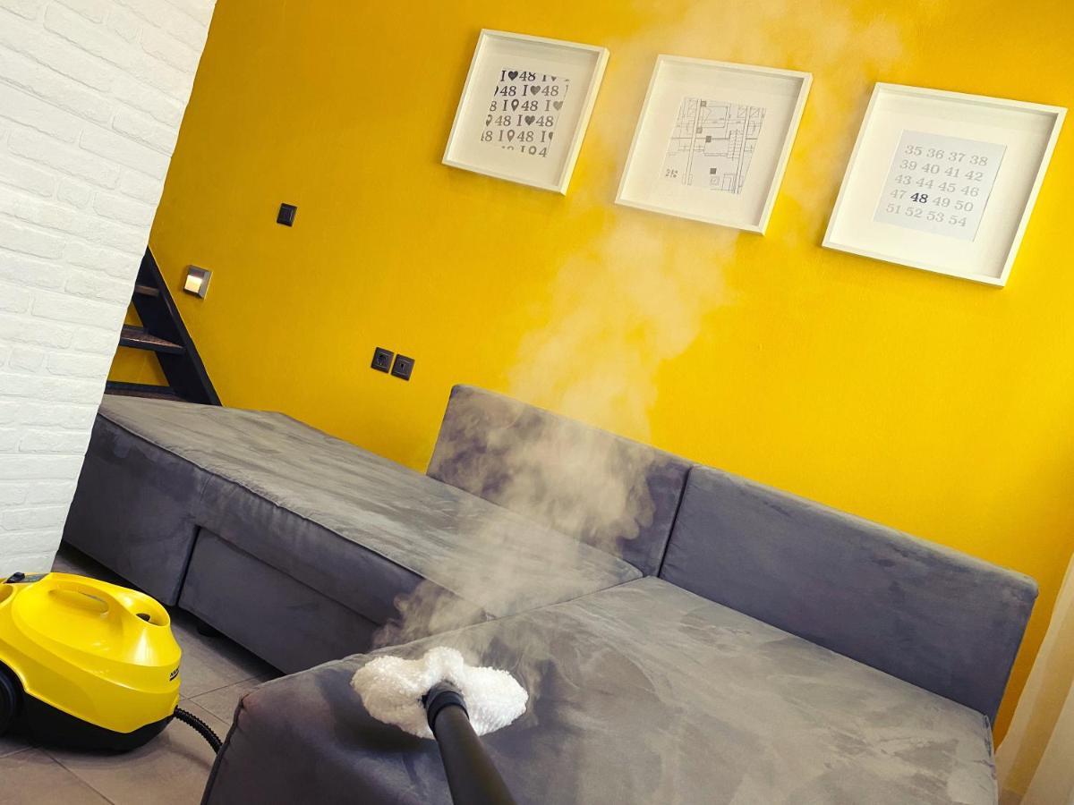 48 Downtown Lofts Daire Néa Péramos Dış mekan fotoğraf